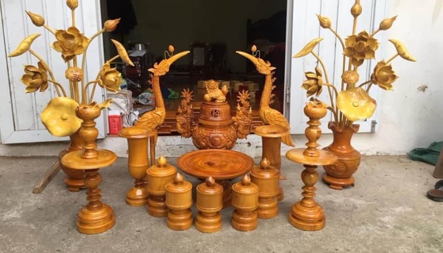 Gỗ được ứng dụng để chế tác đồ thờ