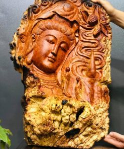 Tượng gỗ Diện Phật